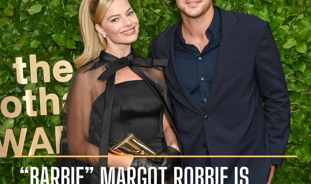 Margot Robbie is pregnant for the first time, and she showed off her baby bulge in images from her holiday in Italy.