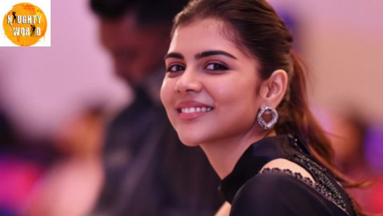 Lokah actor KalyaniPriyadarshan aces the fashion game in a black outfit