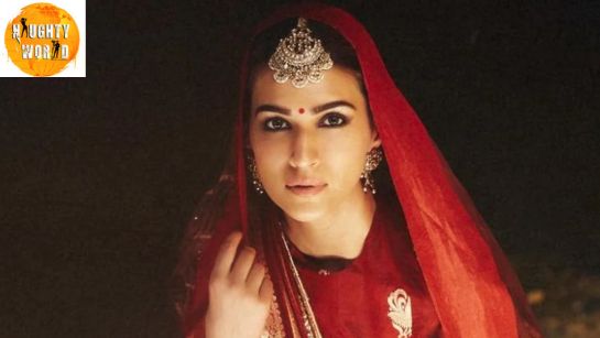 KritiSanon turned heads in her ethnic ensemble for her Varanasi visit