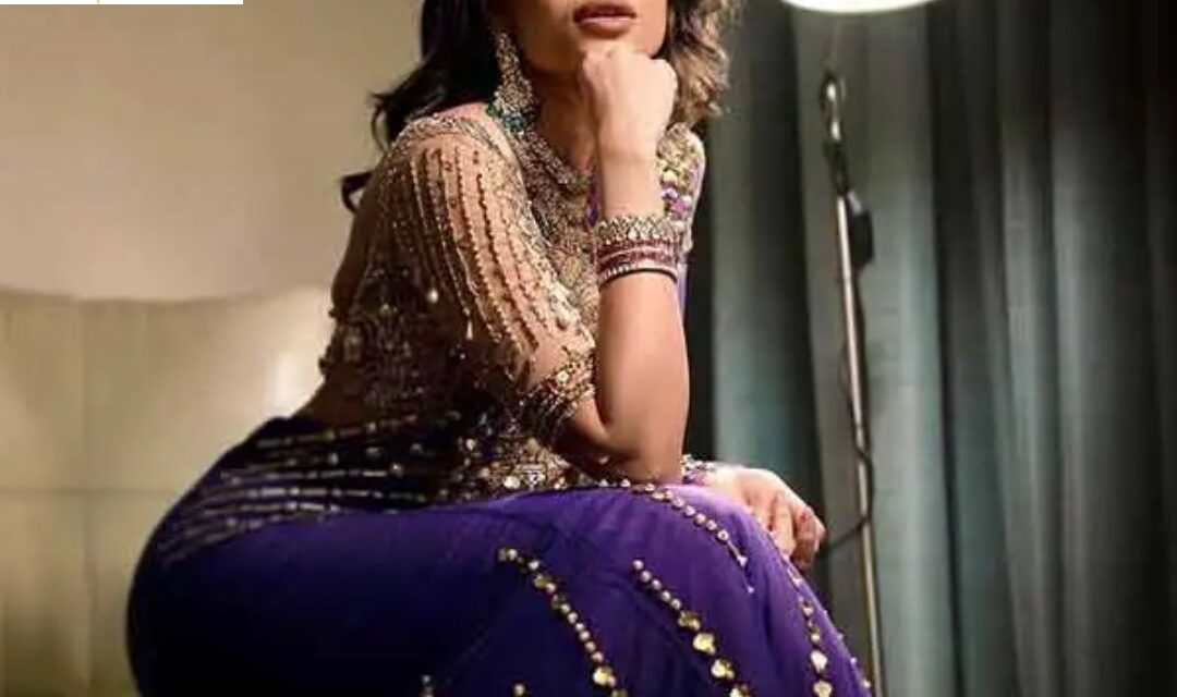 SobhitaDhulipala looks gorgeous in a purple silk saree, channeling Indian glam
