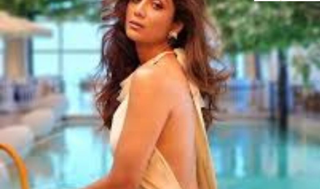 Shilpa Shetty proved she is a diva, wearing a backless mini dress at a birthday bash