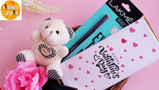 Last-minute Valentine’s Day gift for your makeup-enthusiast girlfriend
