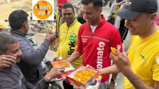 Trending: Bengaluru man surprises delivery agent in Holi with sweets, snacks, and gulaal