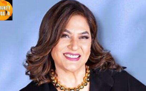 Mumtaz states ZeenatAman was “not a good actor,” and spoke about “stars