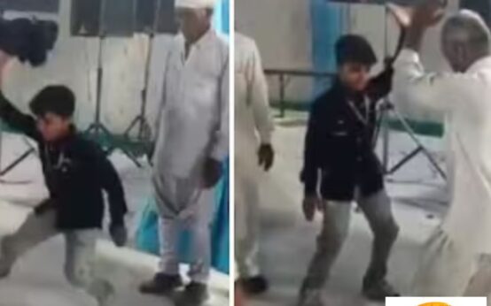 Trending: Grandfather teaches his grandson Gujarati folk dance; video shared by Anand Mahindra