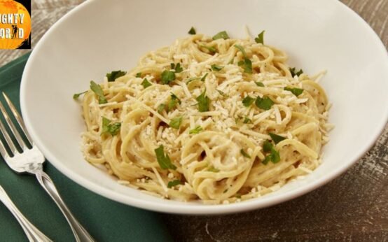 One-pot garlic parmesan spaghetti.