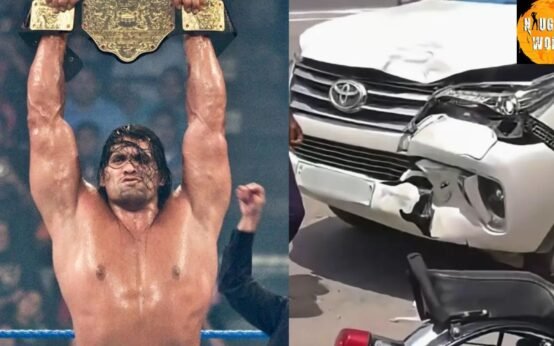 Great Khali walks away unhurt after car mishap.