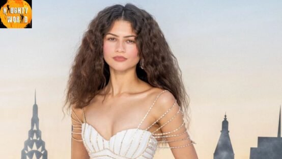 Zendaya celebrates 30th birthday amid social media break.